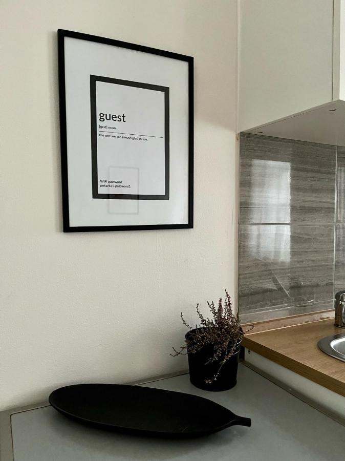 Apartamento Roomy Close To Palmovka